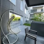 Lägenhet Vip Wola Warszawa
